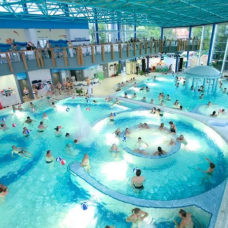 Kishotel Am Kurpark 바트소덴살뮨스터 외부 사진