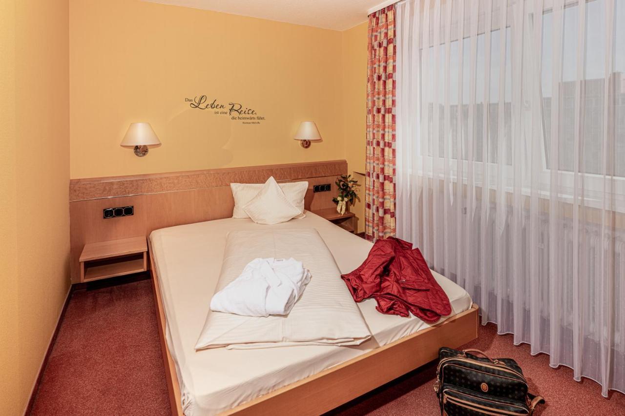Kishotel Am Kurpark 바트소덴살뮨스터 외부 사진