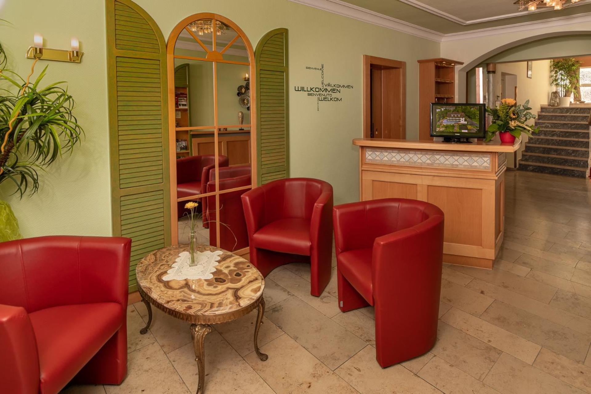 Kishotel Am Kurpark 바트소덴살뮨스터 외부 사진