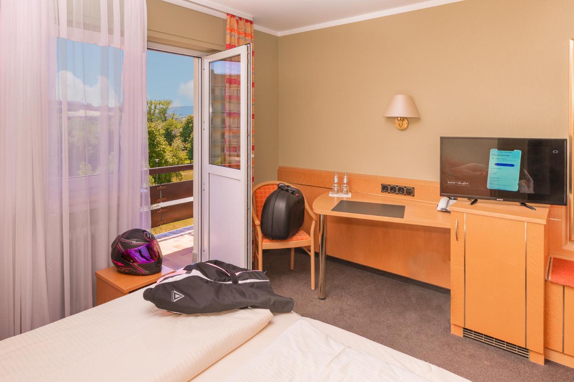 Kishotel Am Kurpark 바트소덴살뮨스터 외부 사진